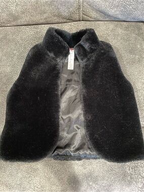 Cherokee Black Faux Fur Girls Vest. fancy festive dressy, size Large. Holiday